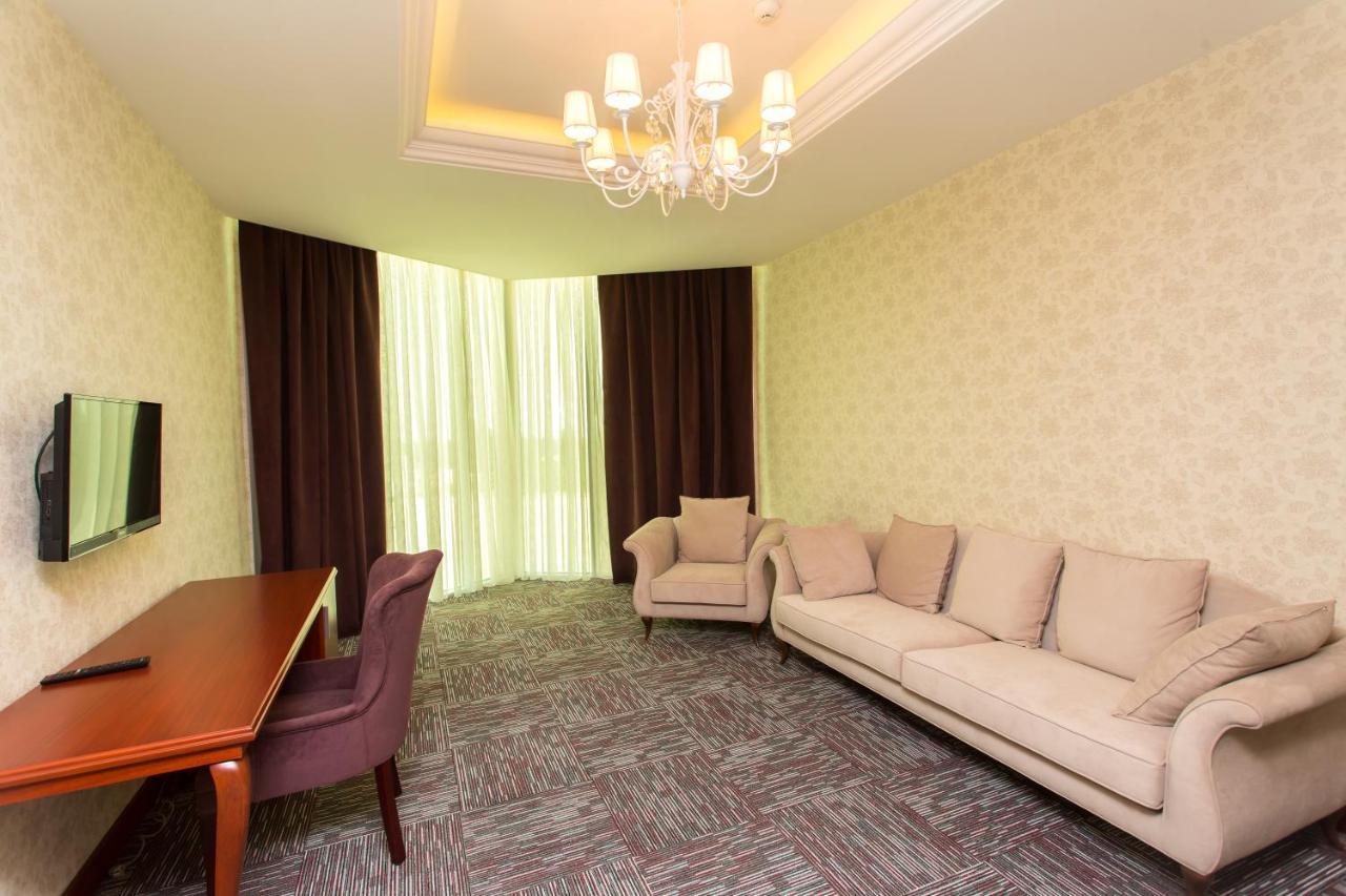 Azpetrol Hotel Qusar Exteriér fotografie