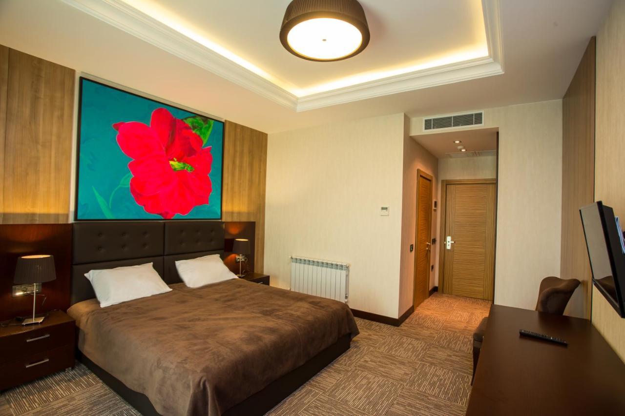 Azpetrol Hotel Qusar Exteriér fotografie
